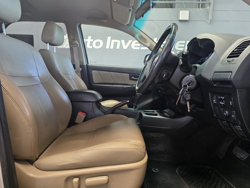 TOYOTA FORTUNER FORTUNER 3.0D-4D R/B A/T