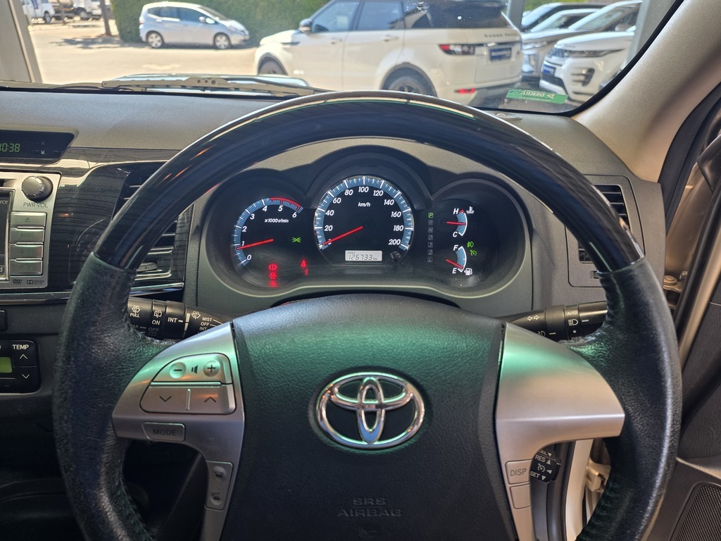 TOYOTA FORTUNER FORTUNER 3.0D-4D R/B A/T