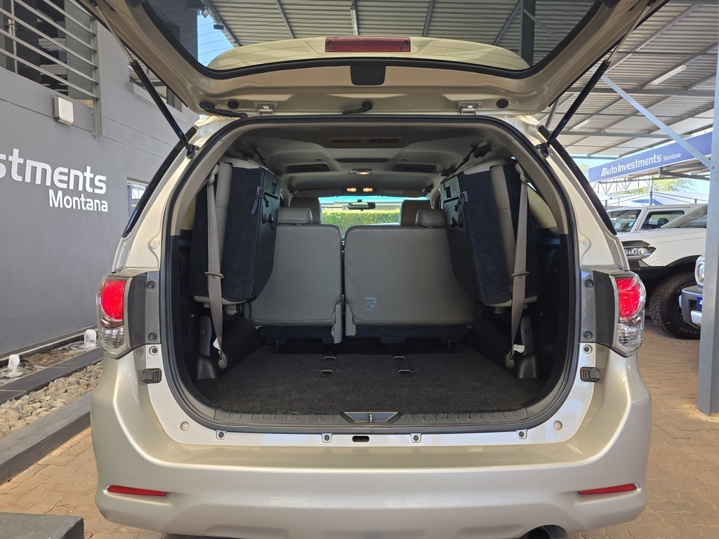 TOYOTA FORTUNER FORTUNER 3.0D-4D R/B A/T