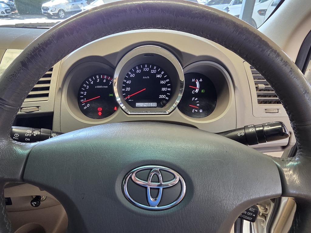 TOYOTA FORTUNER FORTUNER 4.0 V6 A/T 4X4 - 13