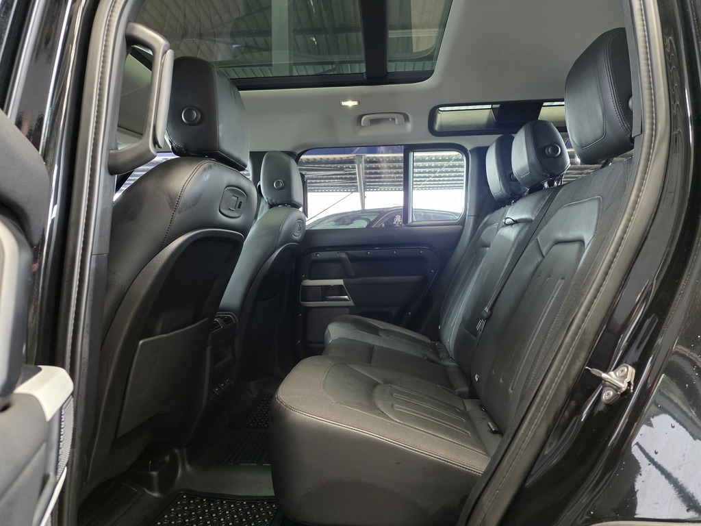 LAND ROVER DEFENDER DEFENDER 110 D240 S (177KW) - 8