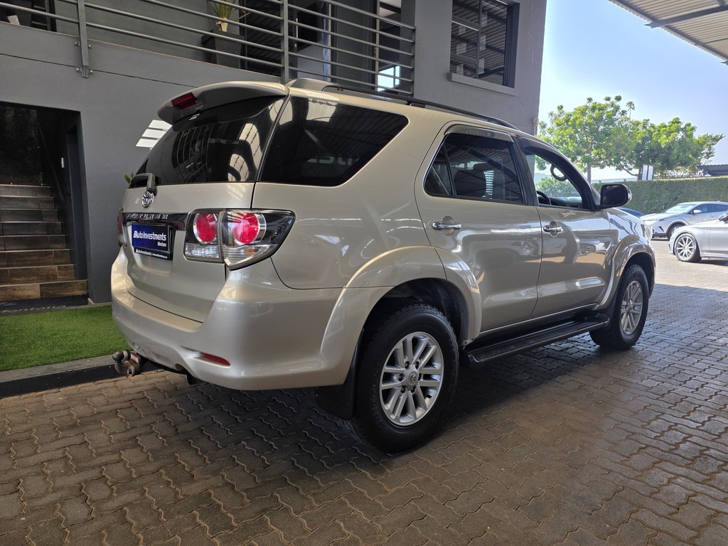 TOYOTA FORTUNER FORTUNER 3.0D-4D R/B A/T - 5