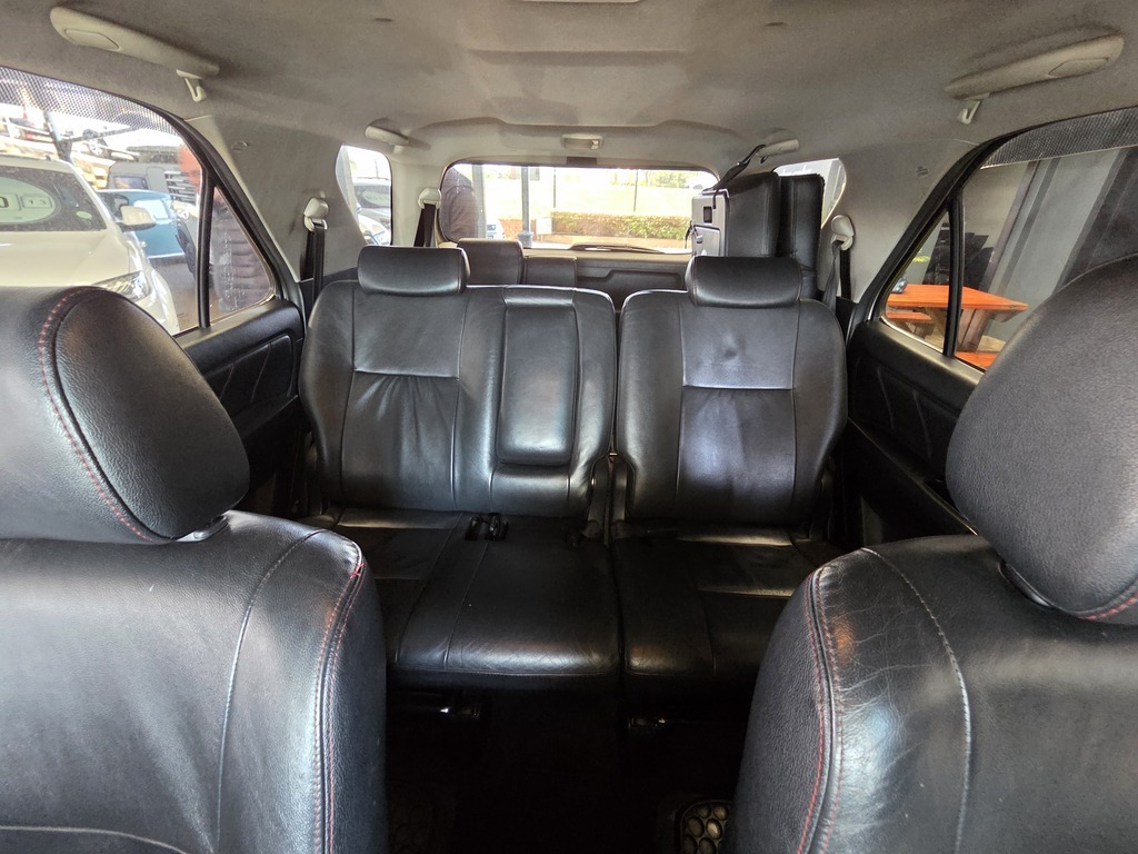 TOYOTA FORTUNER FORTUNER 3.0D-4D R/B A/T - 9