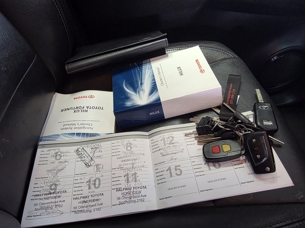 TOYOTA HILUX HILUX 4.0 V6 RAIDER 4X4 A/T P/U D/C - 14