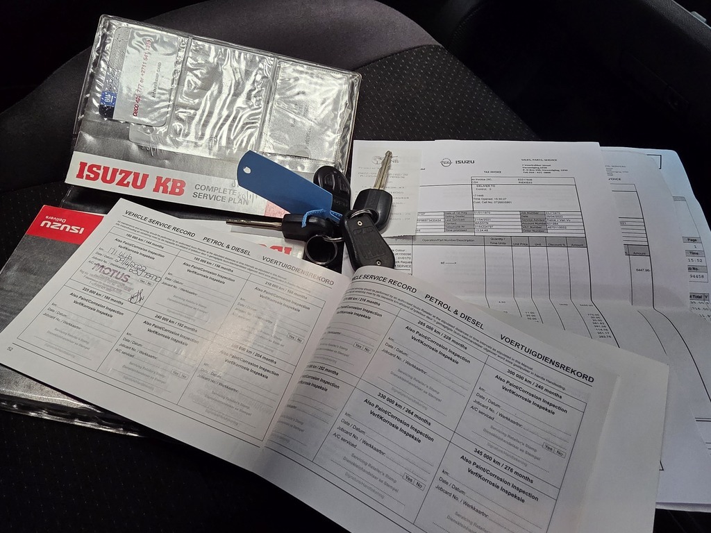 ISUZU KB KB250D-TEQ LE E/CAB P/U S/C - 11