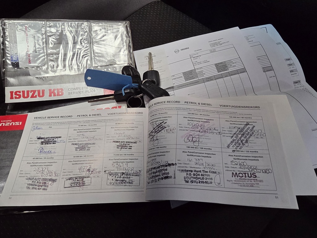 ISUZU KB KB250D-TEQ LE E/CAB P/U S/C - 12