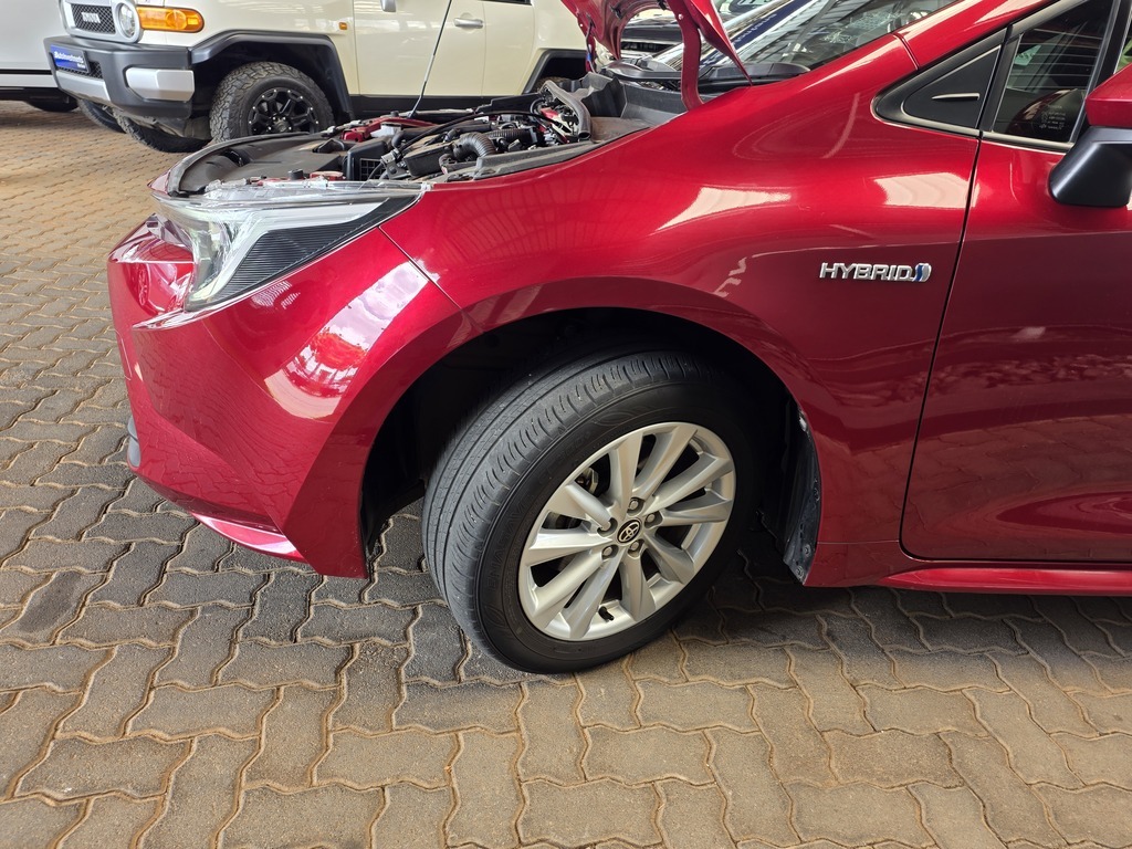 TOYOTA COROLLA COROLLA 1.8 XR HYBRID CVT - 17