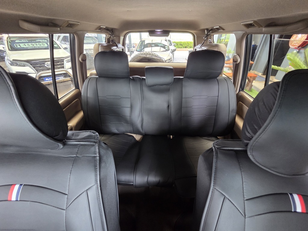 TOYOTA PRADO PRADO VX V6 A/T 8 seat - 9