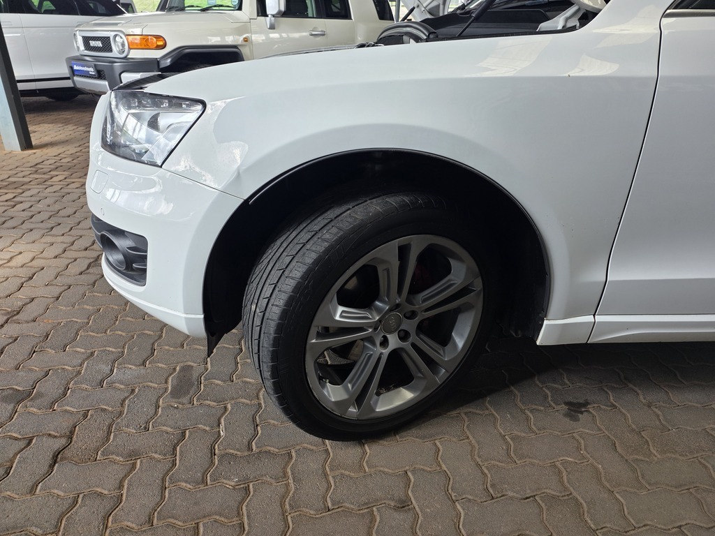 AUDI Q5 Q5 2.0 TFSi QUATTRO TIP (155KW)
