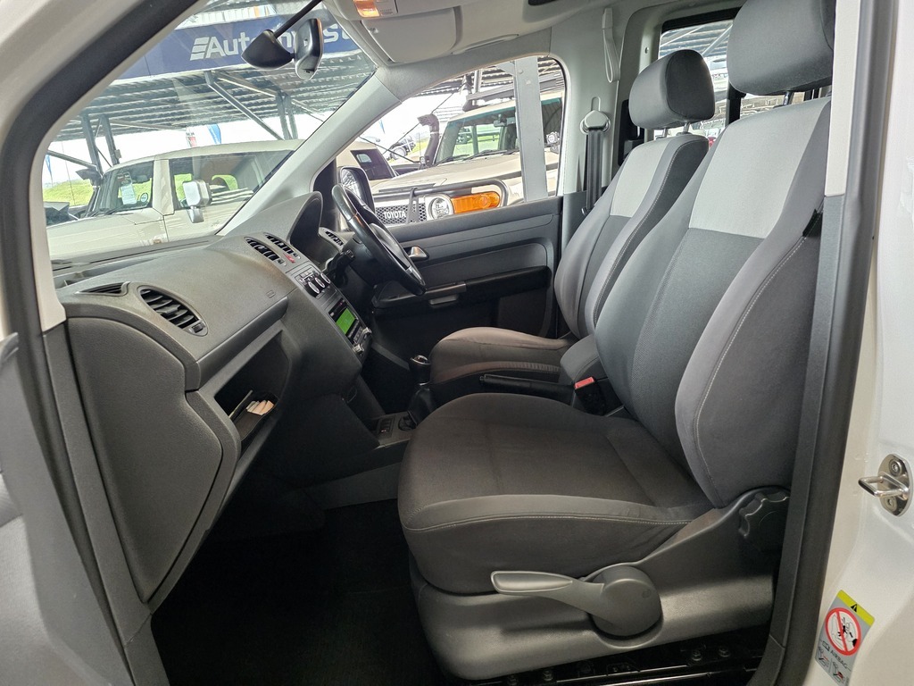 VOLKSWAGEN CADDY CADDY MAXI 2.0TDi (81KW) TRND LNE - 11