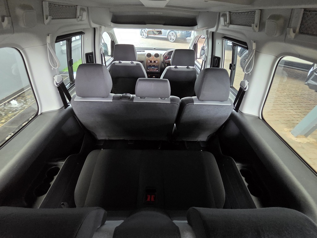 VOLKSWAGEN CADDY CADDY MAXI 2.0TDi (81KW) TRND LNE - 7