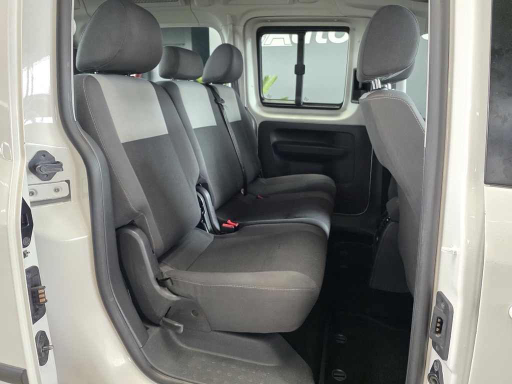 VOLKSWAGEN CADDY CADDY MAXI 2.0TDi (81KW) TRND LNE - 9