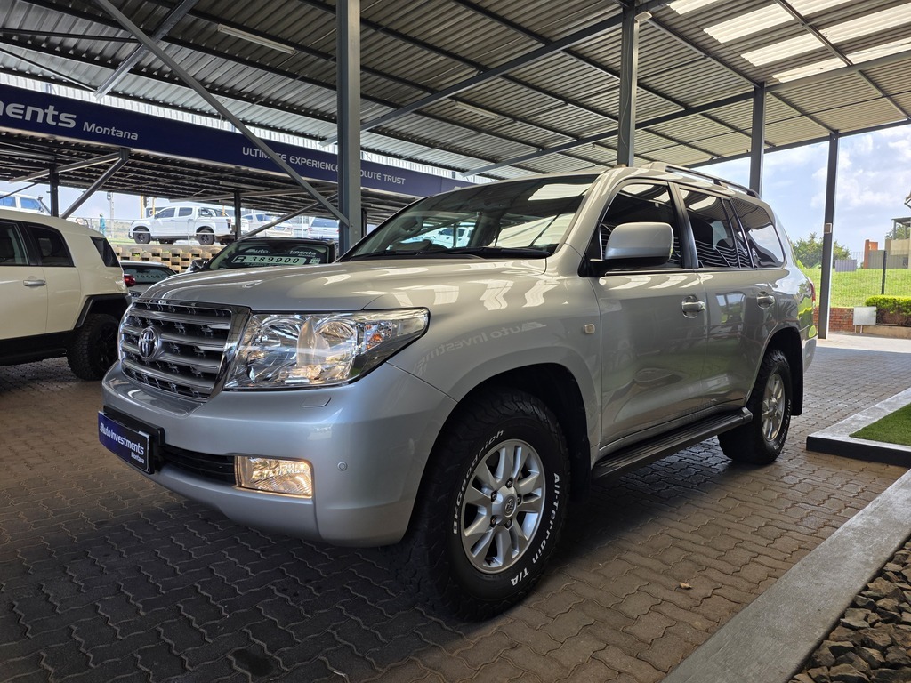 TOYOTA LAND CRUISER 200 LAND CRUISER 200 V8 VX A/T
