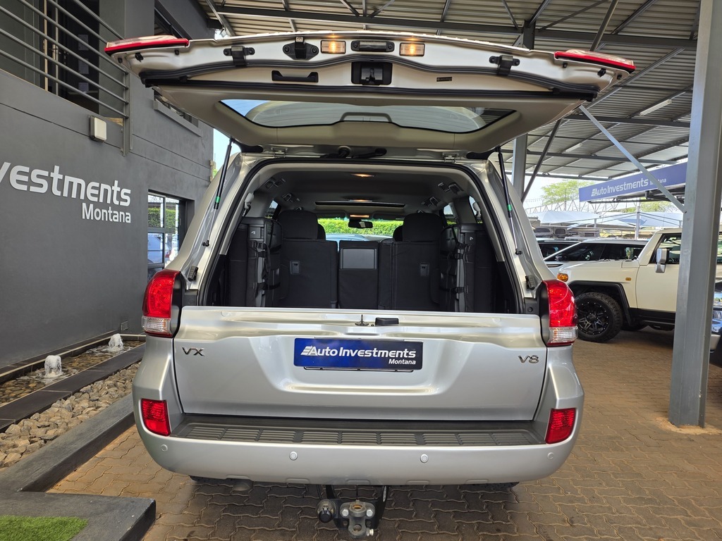 TOYOTA LAND CRUISER 200 LAND CRUISER 200 V8 VX A/T