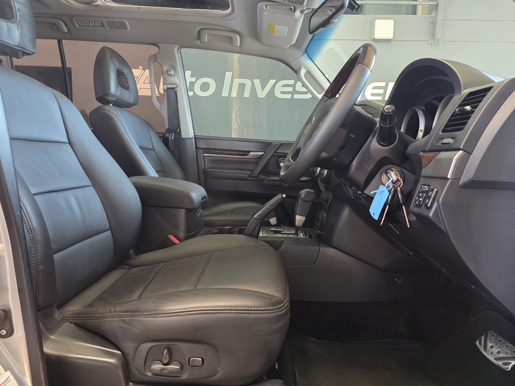 MITSUBISHI PAJERO PAJERO 3.2 Di-Dc GLS A/T