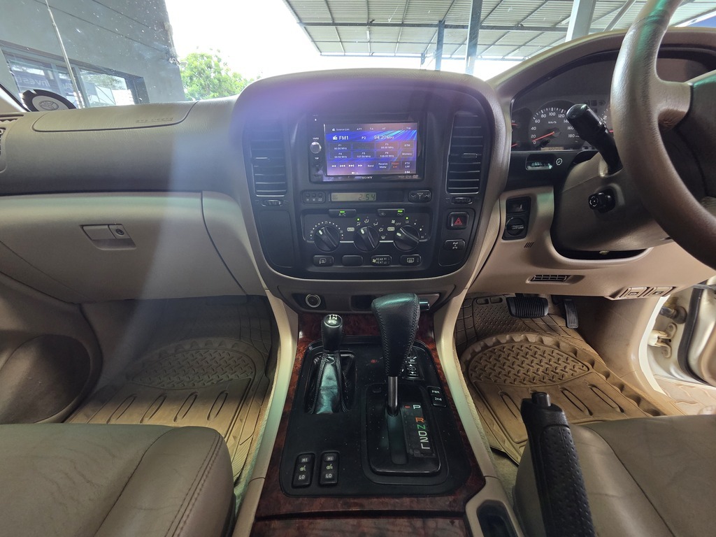 TOYOTA LAND CRUISER 100 LAND CRUISER 100 VX TD