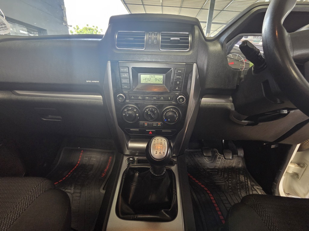 MAHINDRA SCORPIO PIK UP 2.2 mHAWK S6 REFRESH P/U S/C