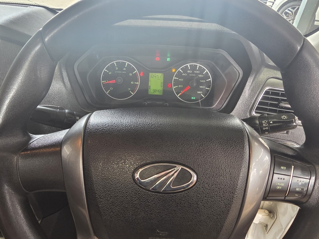 MAHINDRA SCORPIO PIK UP 2.2 mHAWK S6 REFRESH P/U S/C