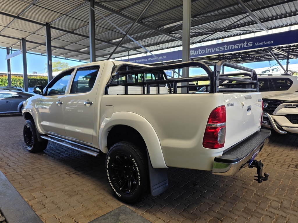 TOYOTA HILUX HILUX 3.0 D-4D HERITAGE 4X4 A/T P/U D/C - 4