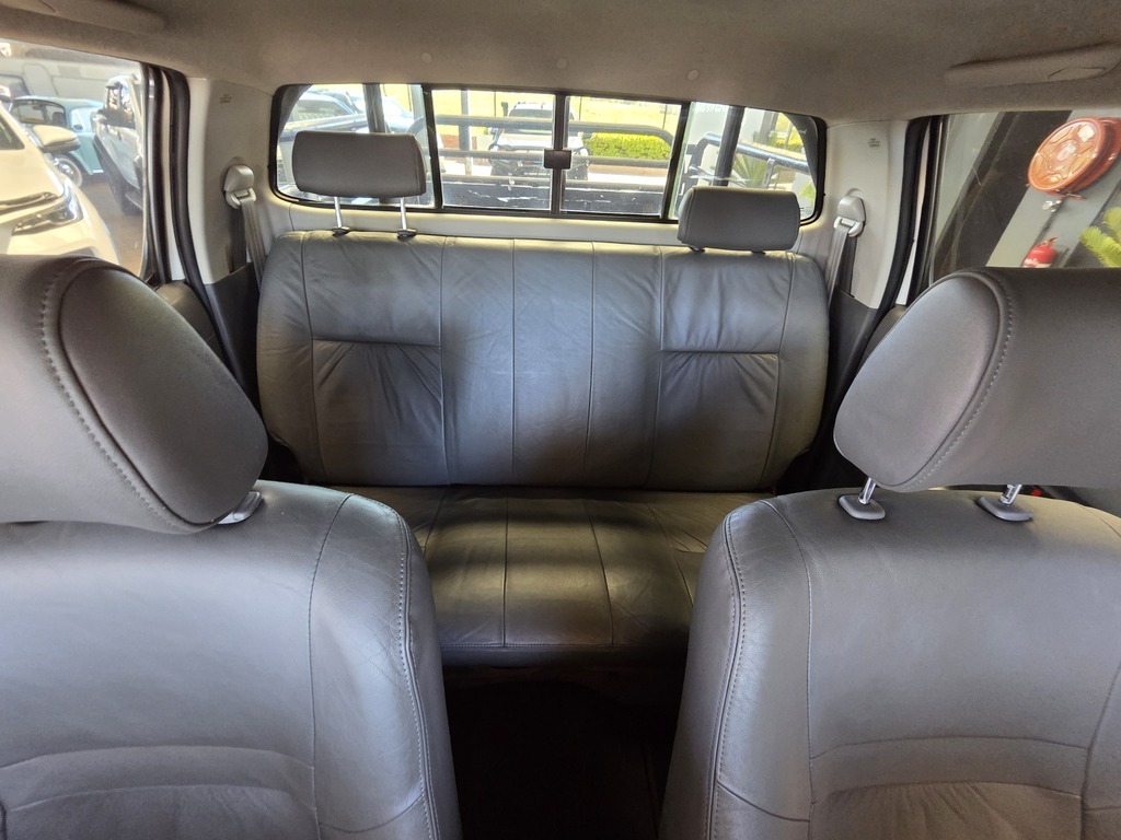 TOYOTA HILUX HILUX 3.0 D-4D HERITAGE 4X4 A/T P/U D/C - 9
