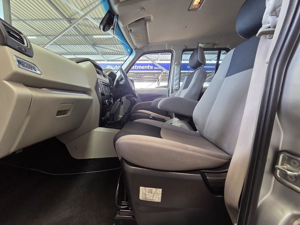 MAHINDRA SCORPIO SCORPIO 2.2 M HAWK 4X4 8 SEAT (S10)