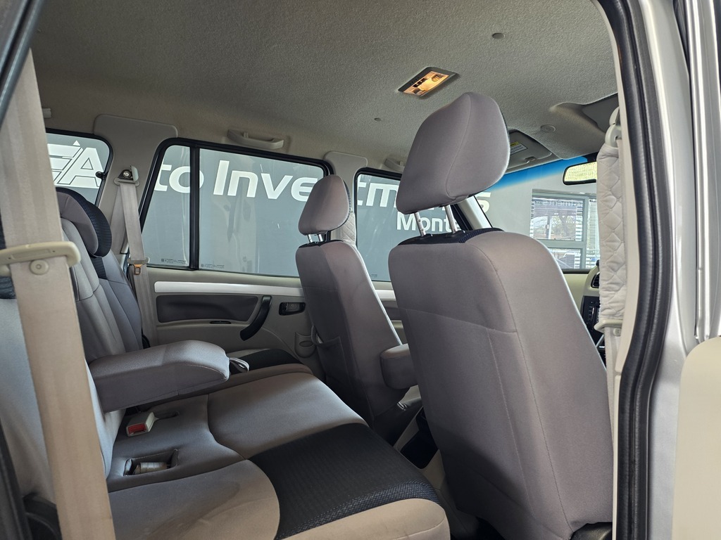 MAHINDRA SCORPIO SCORPIO 2.2 M HAWK 4X4 8 SEAT (S10)