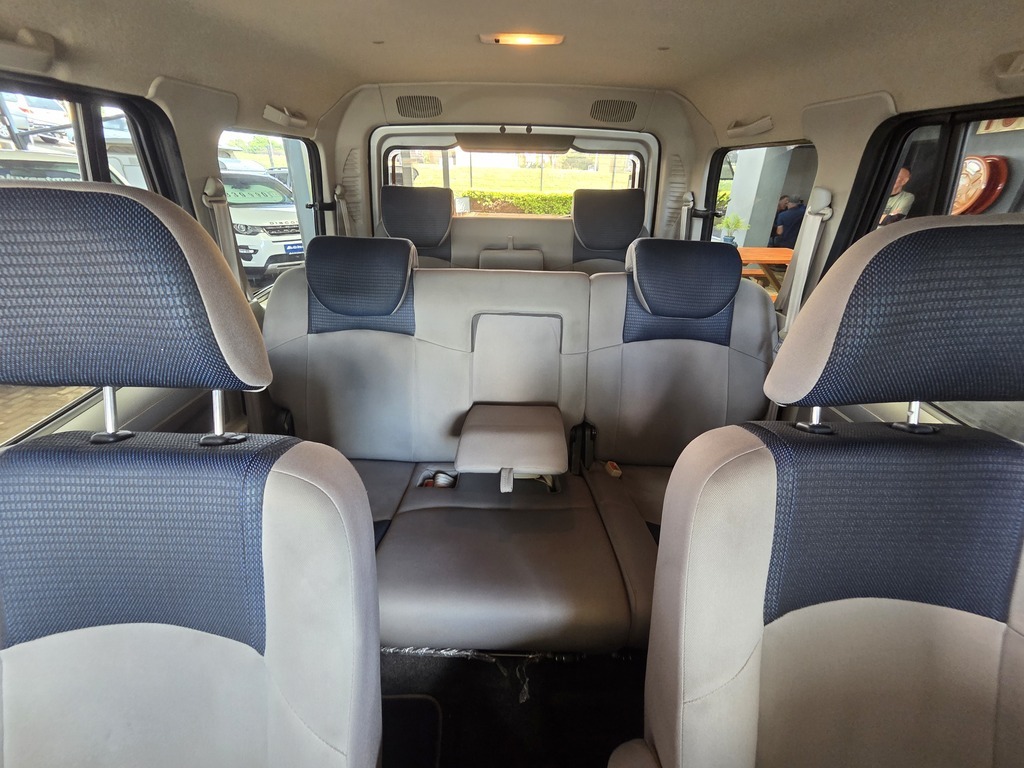 MAHINDRA SCORPIO SCORPIO 2.2 M HAWK 4X4 8 SEAT (S10)