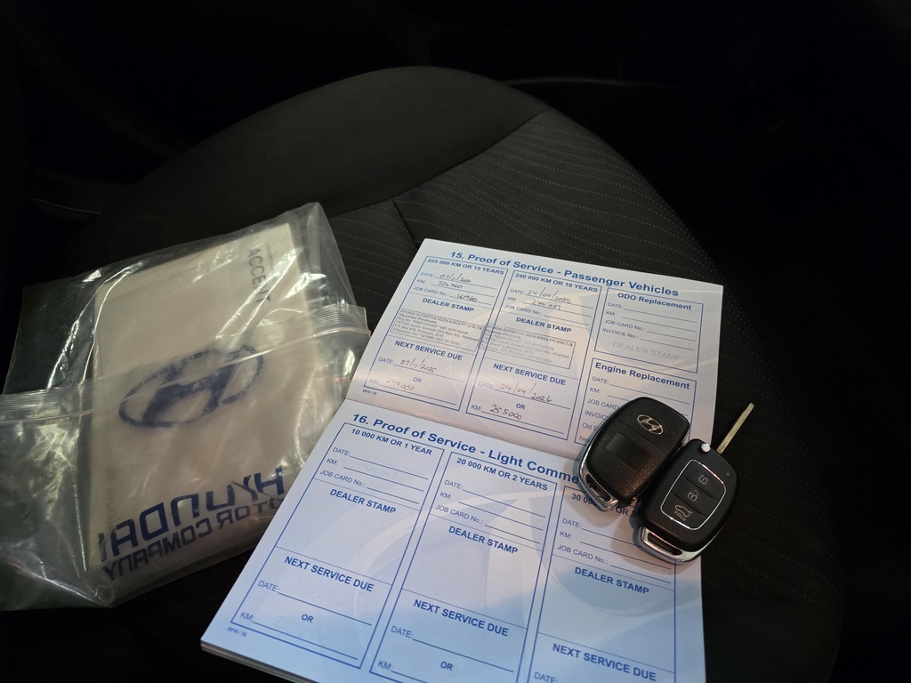 HYUNDAI ACCENT ACCENT 1.6 GLS/FLUID A/T - 14