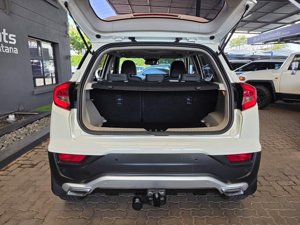 MAHINDRA XUV300 XUV300 1.5D (W8) - 6
