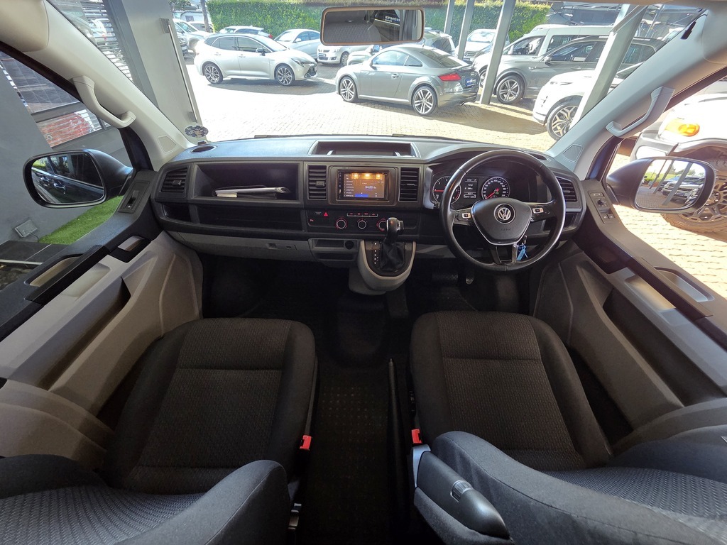 VOLKSWAGEN T6 T6 KOMBI 2.0 TDi DSG 103kw (TRENDLINE)