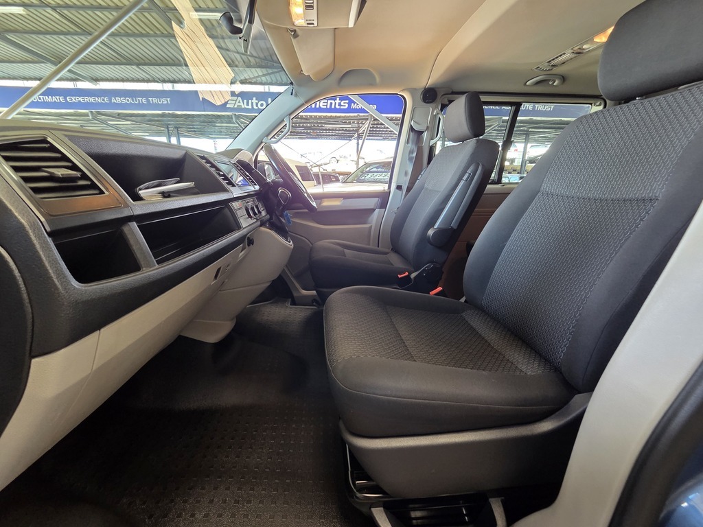 VOLKSWAGEN T6 T6 KOMBI 2.0 TDi DSG 103kw (TRENDLINE)
