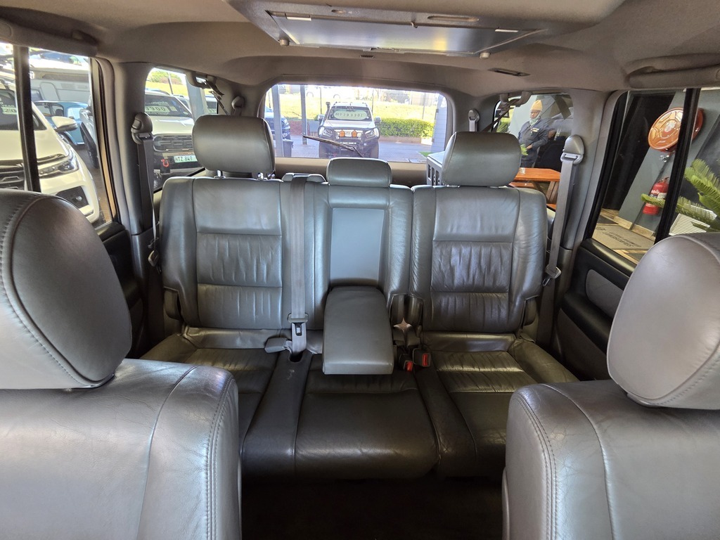 TOYOTA LAND CRUISER 100 LAND CRUISER 100 V8 A/T - 9