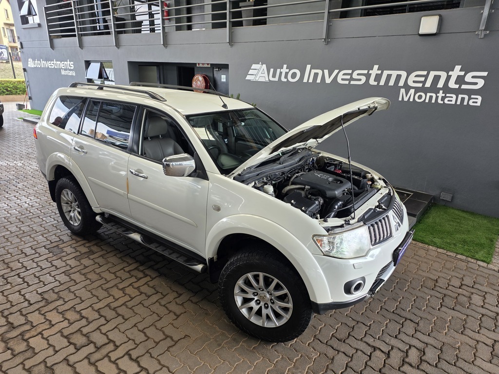 MITSUBISHI PAJERO PAJERO SPORT 3.2 Di-D GLS A/T