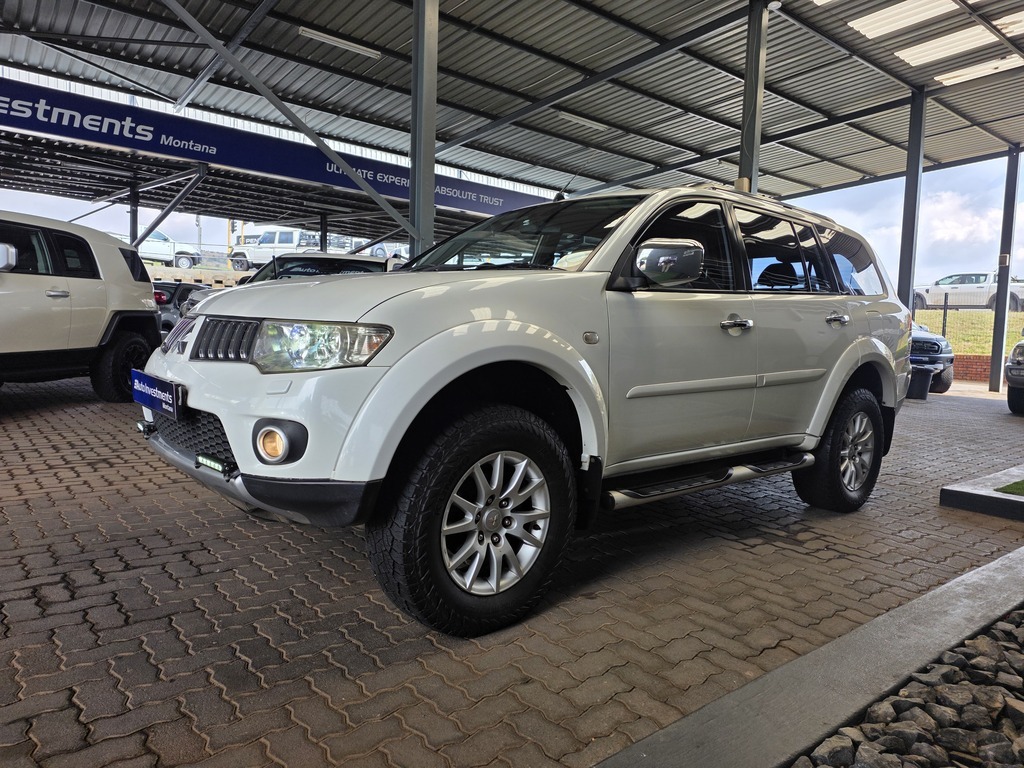 MITSUBISHI PAJERO PAJERO SPORT 3.2 Di-D GLS A/T