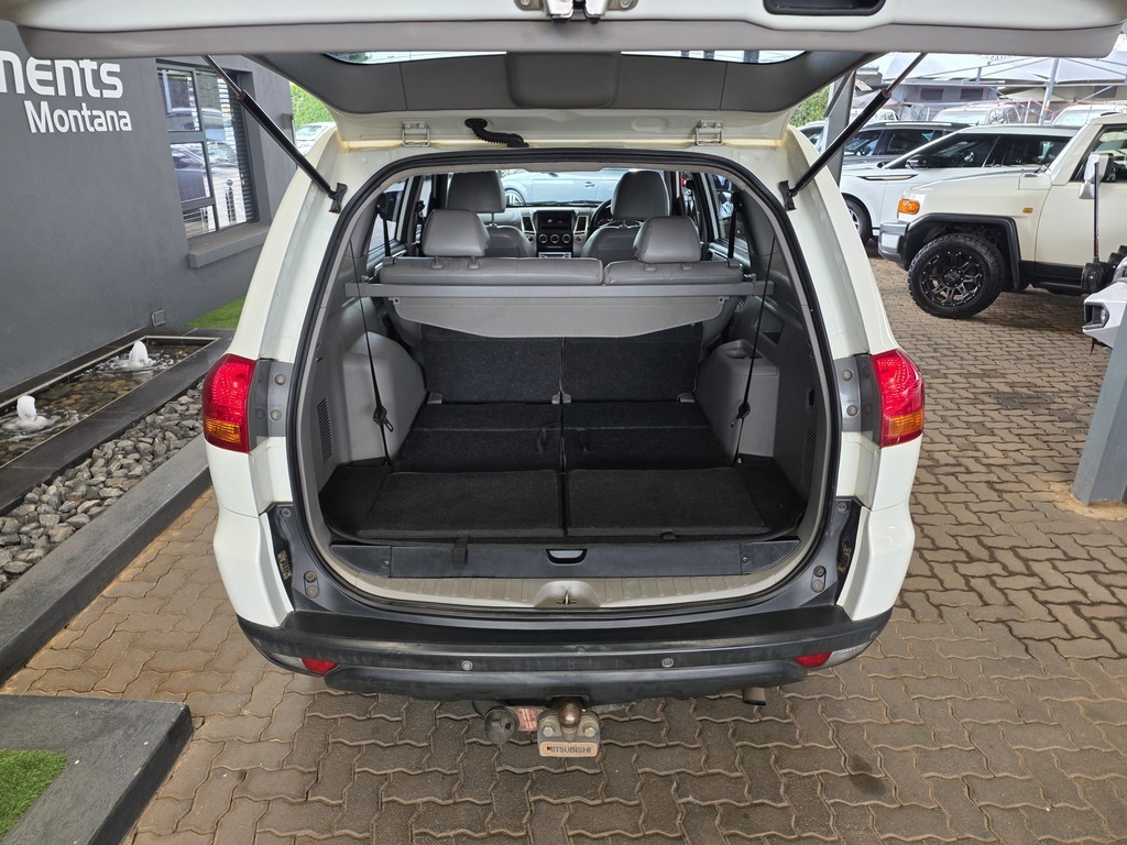 MITSUBISHI PAJERO PAJERO SPORT 3.2 Di-D GLS A/T