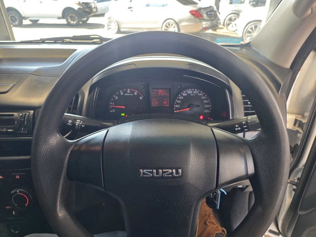 ISUZU D-MAX D-MAX 250C FLEETSIDE S/C P/U - 10