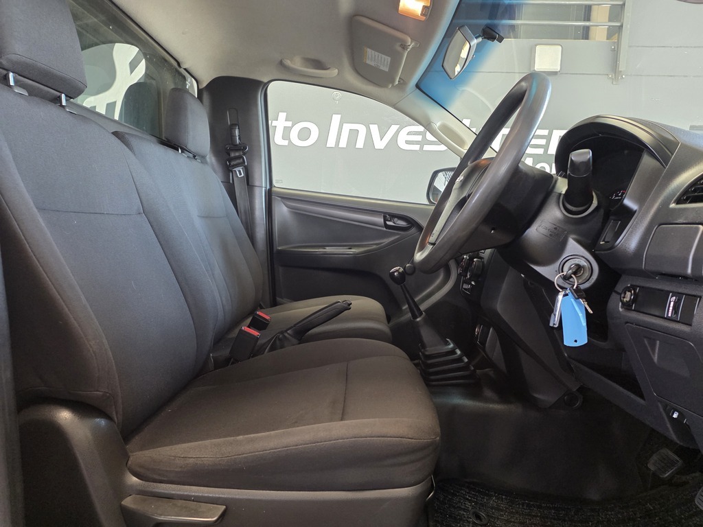 ISUZU D-MAX D-MAX 250C FLEETSIDE S/C P/U - 9
