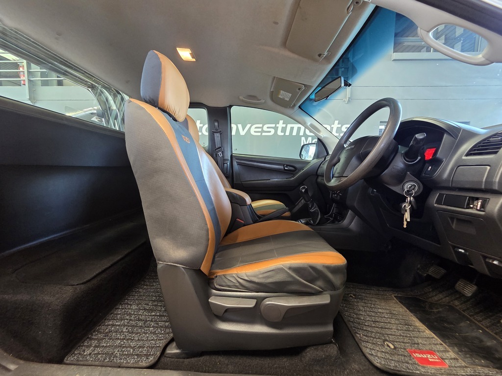 ISUZU KB KB 250D-TEQ HO HI RIDER P/U E/CAB - 9