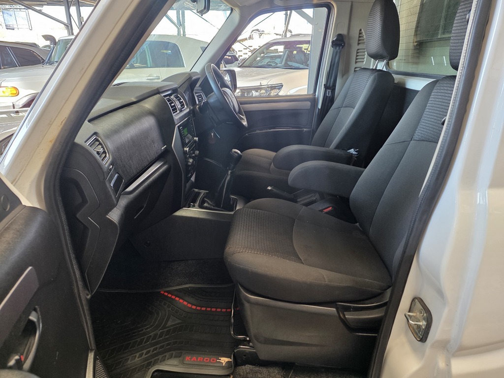 MAHINDRA SCORPIO PIK UP 2.2 mHAWK S6 REFRESH 4X4 P/U S/C - 7