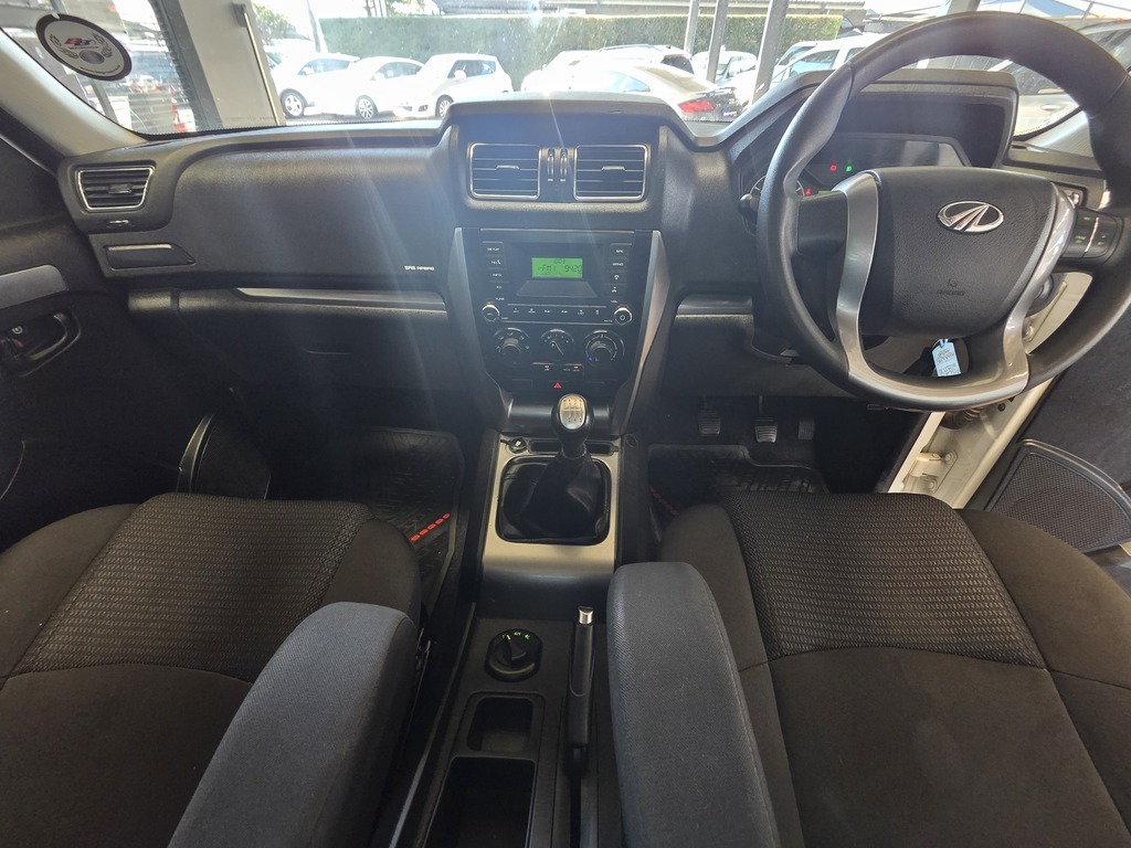 MAHINDRA SCORPIO PIK UP 2.2 mHAWK S6 REFRESH 4X4 P/U S/C - 8