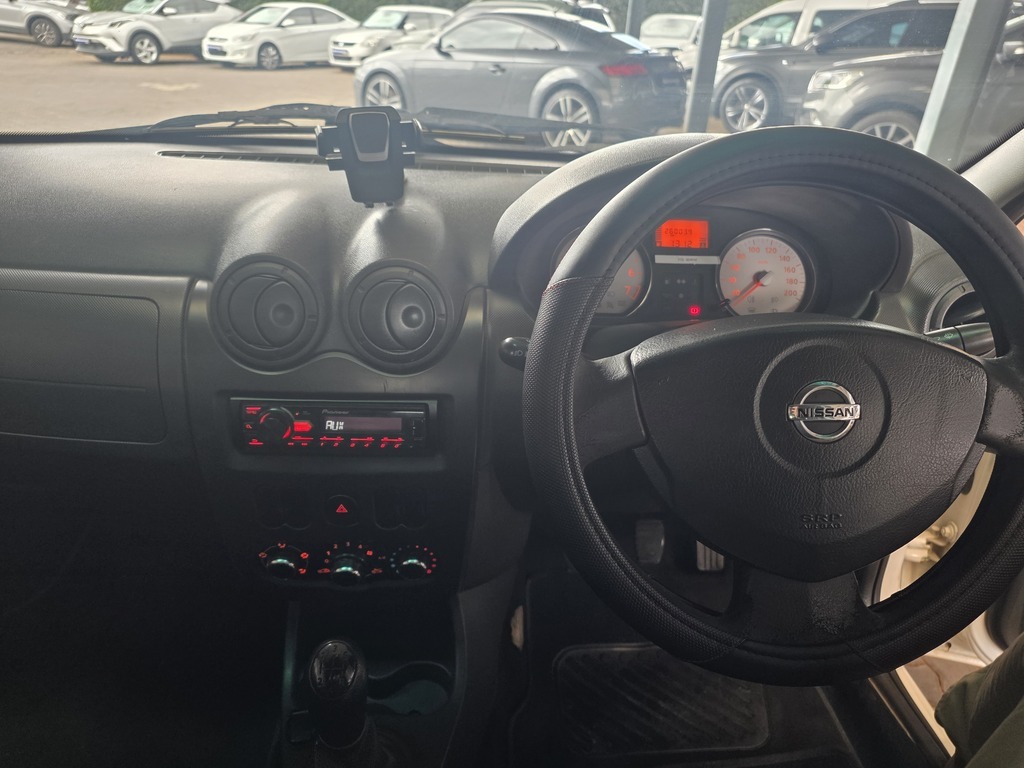NISSAN NP200 NP200 1.5 DCi  A/C SAFETY PACK P/U S/C - 11