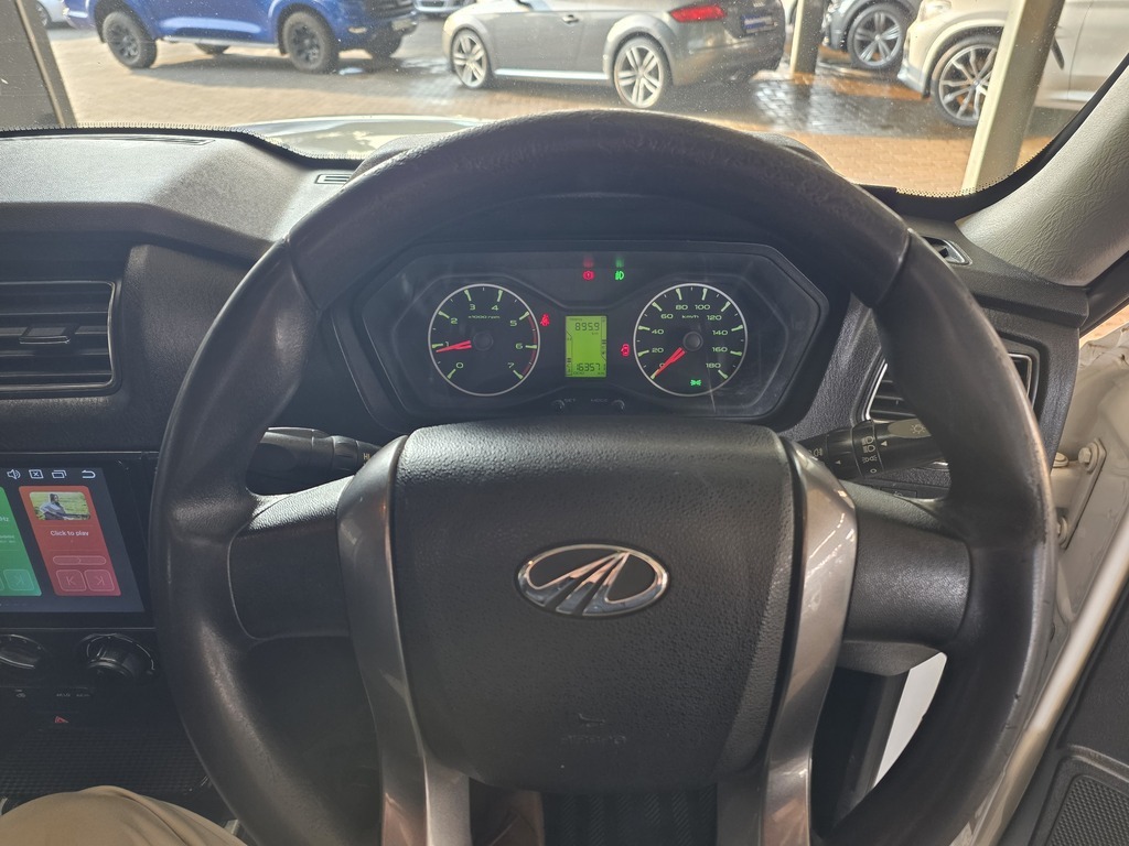 MAHINDRA SCORPIO PIK UP 2.2 mHAWK S6 P/U S/C - 10