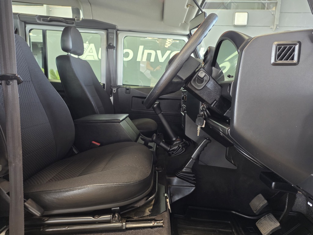 LAND ROVER DEFENDER DEFENDER 110  2.2D S/W - 12