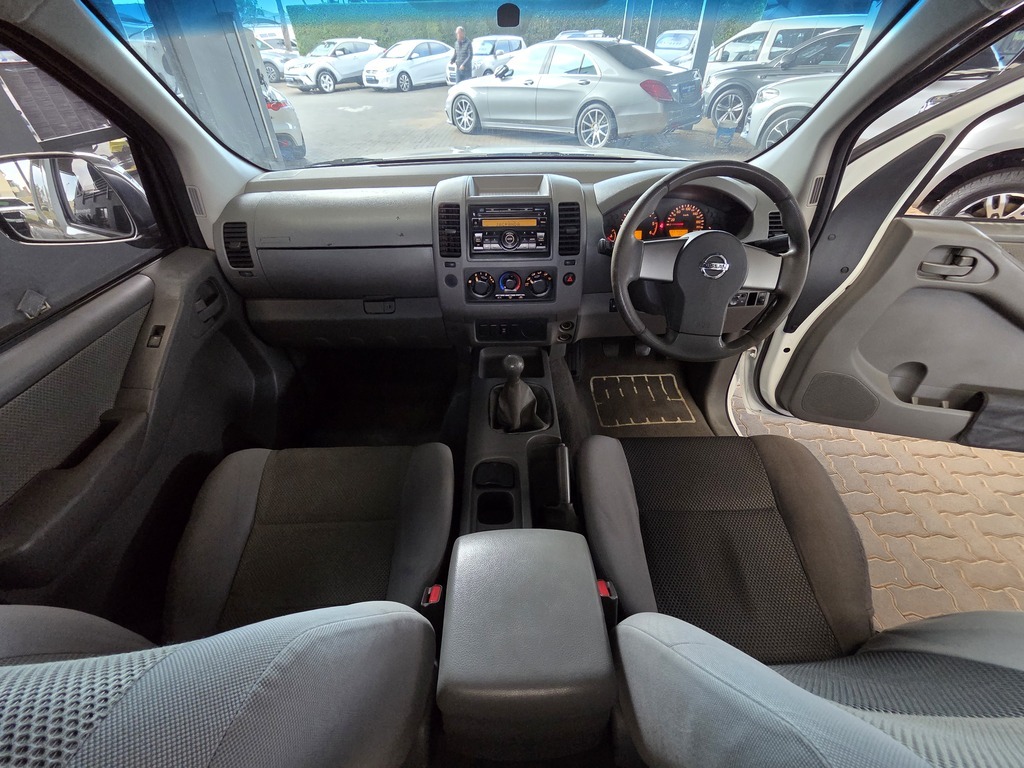 NISSAN NAVARA NAVARA 2.5 dCi  XE K/CAB P/U S/C - 9