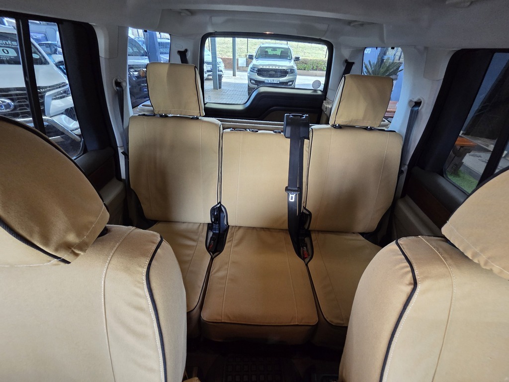 LAND ROVER DISCOVERY DISCOVERY 4 3.0 SD V6 GRAPHITE - 9