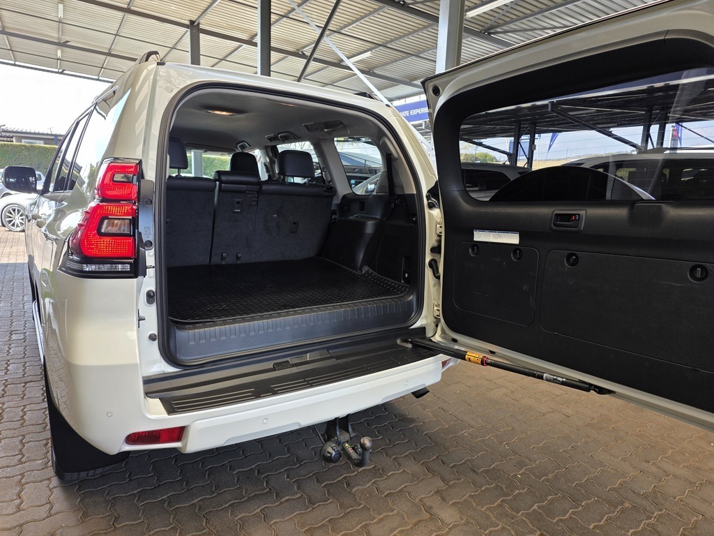 TOYOTA PRADO PRADO VX 2.8GD A/T - 6