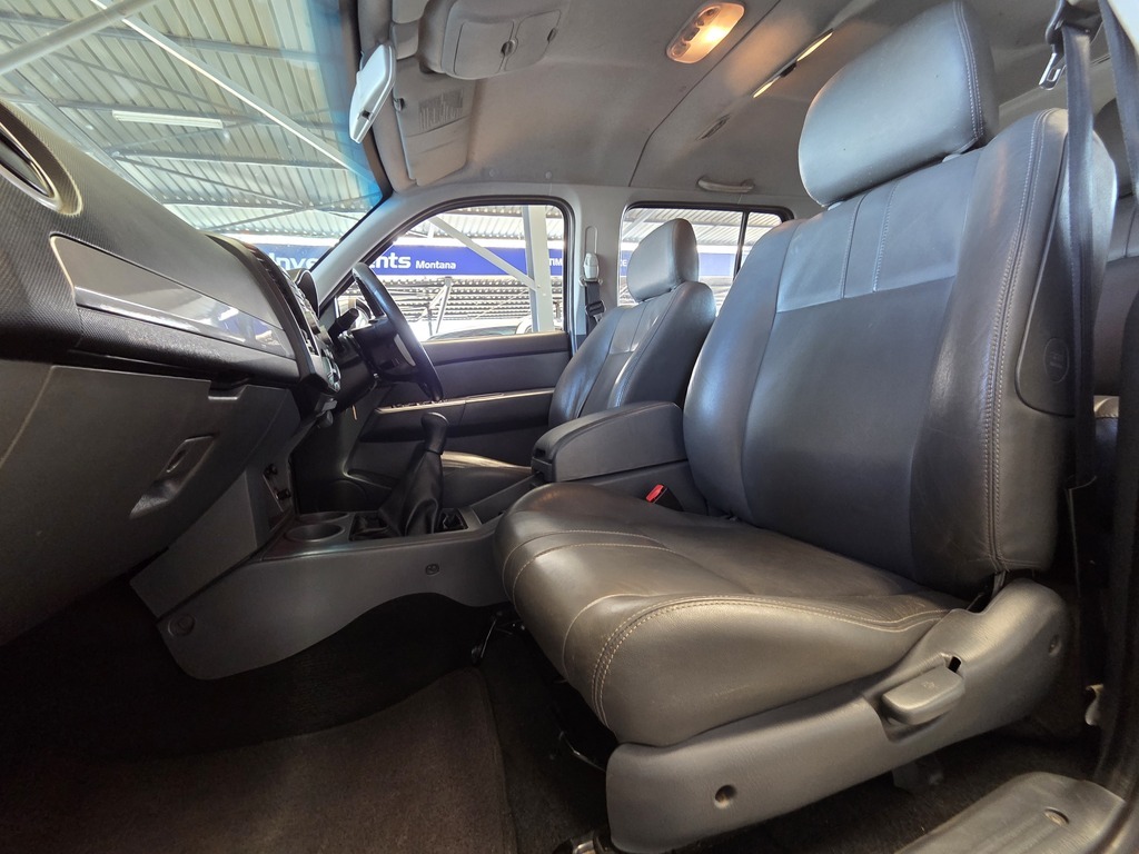 FORD EVEREST EVEREST 3.0 TDCi XLT - 11