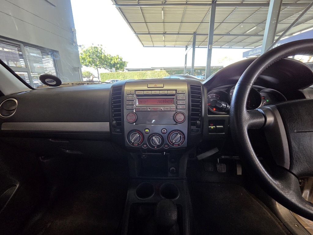FORD EVEREST EVEREST 3.0 TDCi XLT - 15