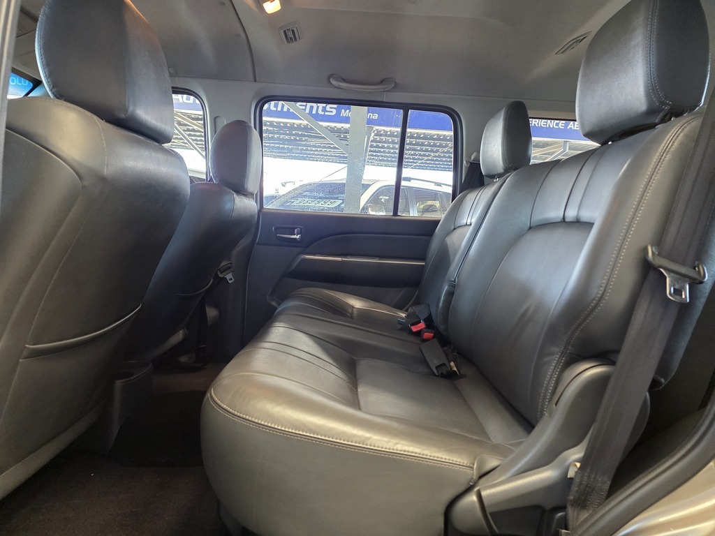 FORD EVEREST EVEREST 3.0 TDCi XLT - 7