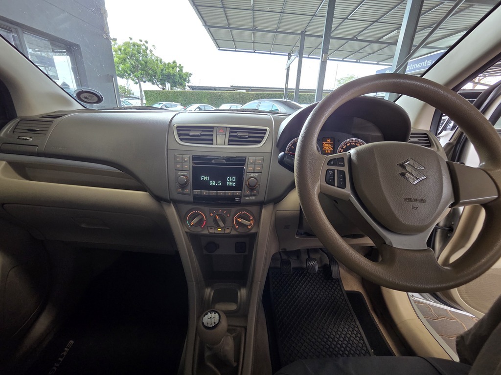 SUZUKI ERTIGA ERTIGA 1.4 GLX - 15